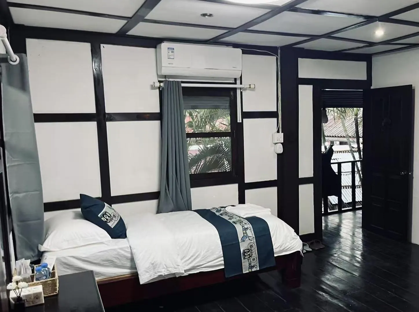 Manotemple Guest House ルアンパバーン ラオス