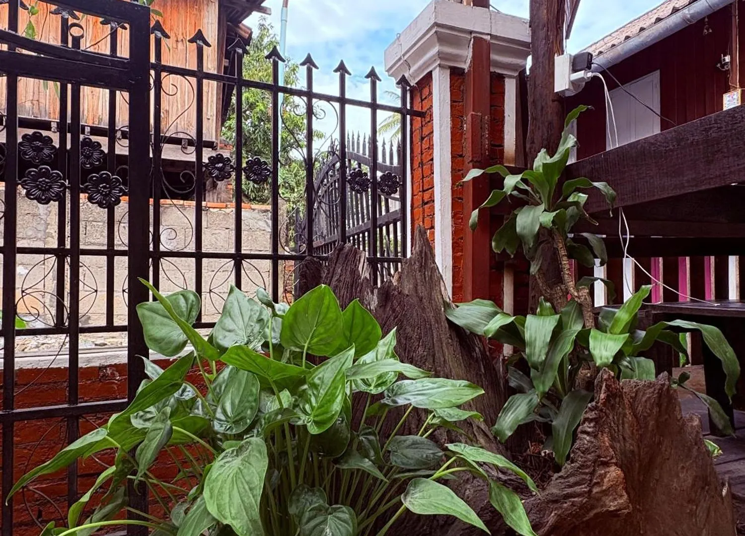 Hotel Manotemple Guest House Luang Prabang