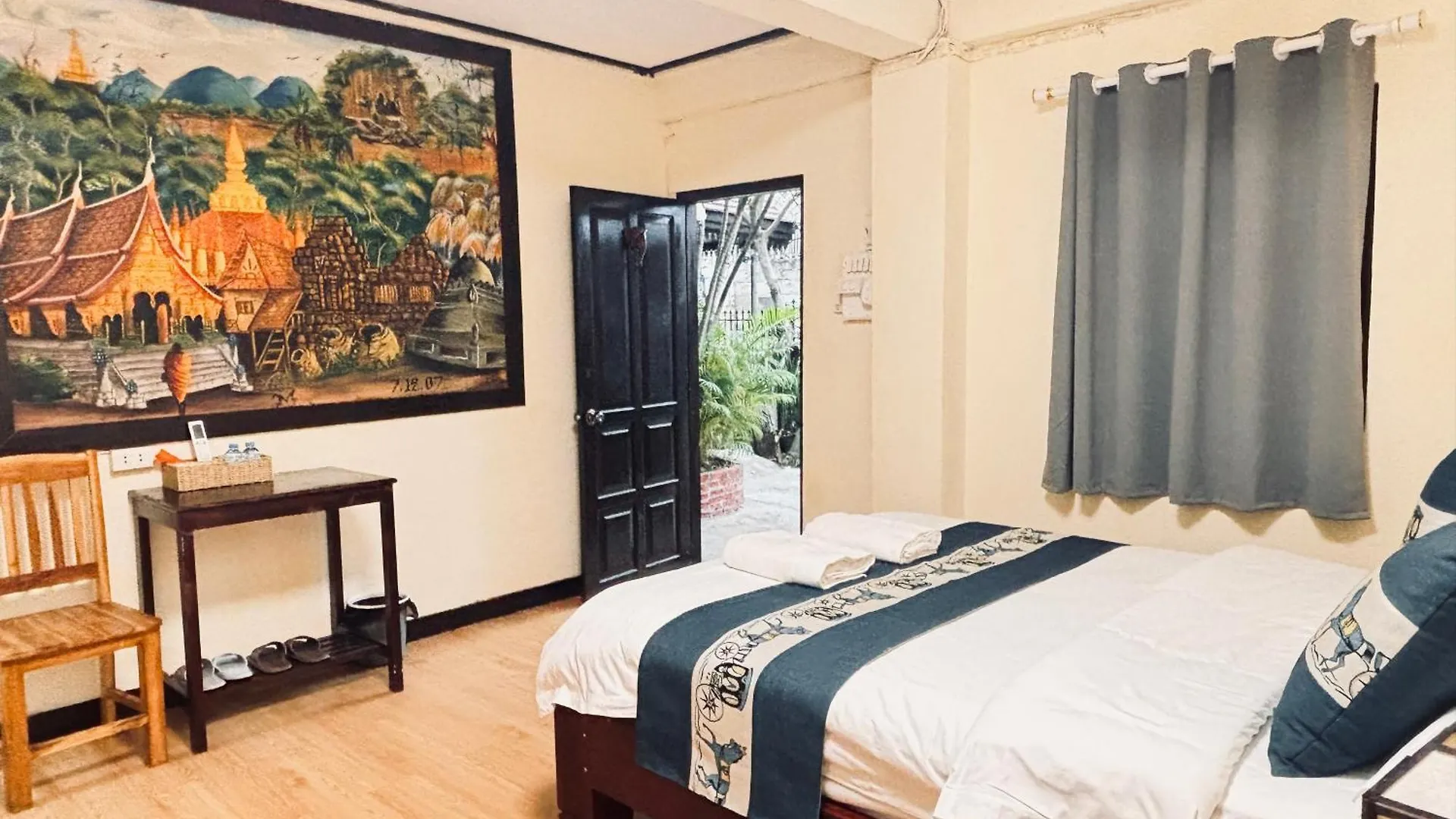 Manotemple Guest House Luang Prabang Hotel